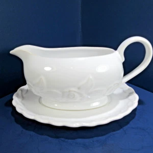 Christian Dior French Country Rose Gravy Boat and Underplate Oyster White - Picture 1 of 8
