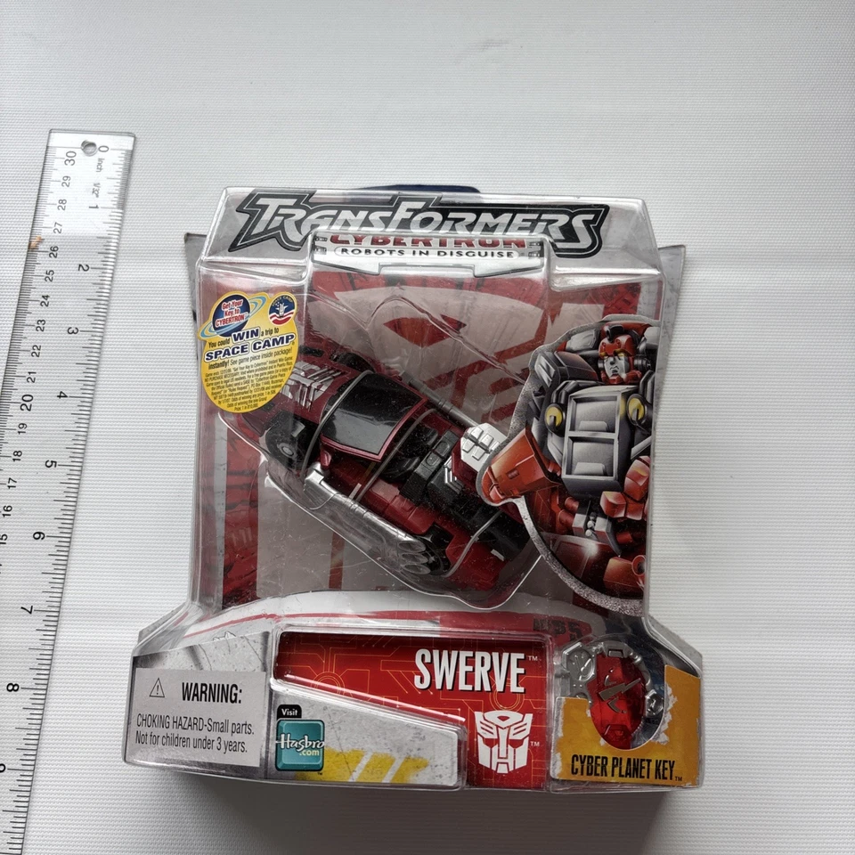 Figura de acción Transformer Cybertron Swerve Hasbro 2005 nueva sellada Foto 1 de 4
