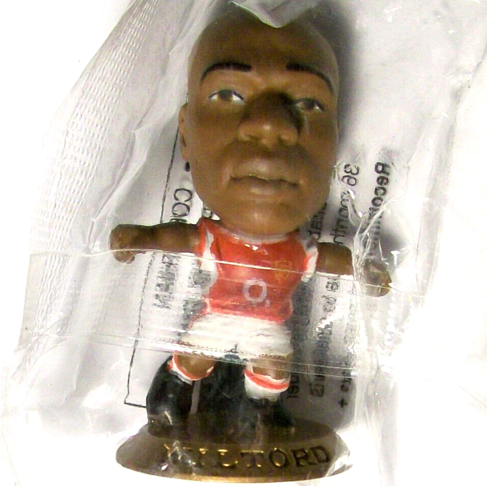 Corinthian Microstars ARSENAL Home WILTORD MC1290 GOLD BASE - UK Series 6 - Image 1 of 1