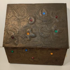 Seltene Alfred Daguet Post Organizer Stil geprägte Messing eingelegte Cabochons Floral  - Bild 1 von 24