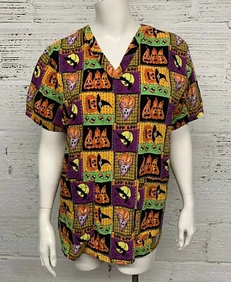 Blusa Médica Cosida a Mano Única de Halloween Foto 1 de 4