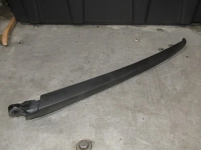 2005-2009 Hyundai Tucson OEM braço limpador traseiro escotilha 05 06 07 08 09 - Imagem 1 de 4