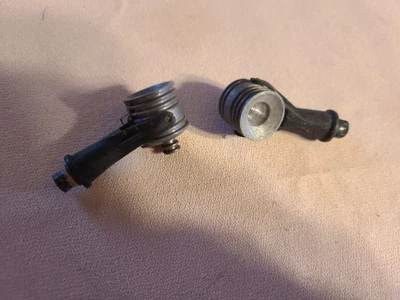 LIONEL SEARCHLIGHT HOUSING AND YOKE FOR WORK CABOOSE - Image 1 of 3