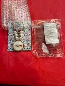 Mum keyring by avon, BNIP, FREE POSTAGE  - Picture 1 of 1
