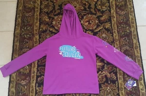 GIRLS DISNEY DESCENDANTS FUTURE QUEEN SWEATSHIRT FLEECE HOODIE NEW 10/12 - Picture 1 of 5