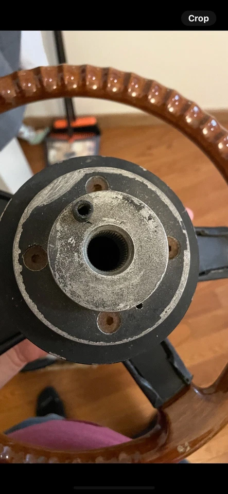 Hella Wheel 方向盘轮毂(照片中不包括仅中心方向盘) — 第 1/1 张图片