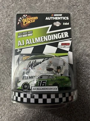 Assinado AJ Allmendinger NASCAR Authentics Winners Circle RW02 corrida 1:64 automático - Imagem 1 de 4
