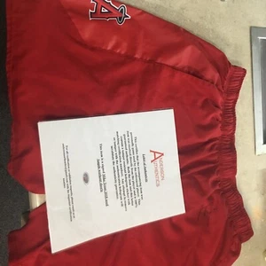 Mike Trout Übungsshorts signiert �� - Bild 1 von 7