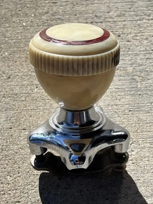 Vintage SANTAY Chicago Steering Wheel Spinner Suicide Knob Bakelite 30101 - Image 1 of 3