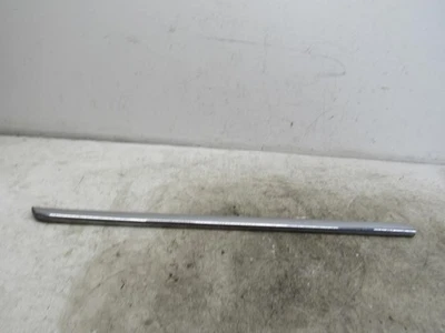 2011 2016 Hyundai Equus left driver front door bottom lower trim belt molding OE Foto 1 de 4