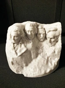 Mount Rushmore 3D Printed Statue Sculpture U.S. Presidents, Choose Color - Picture 1 of 10