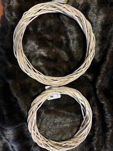 2 Holz Mischung Basis Kranz, Blumengarten, (1) 12" und (1) 9" Zoll. Neu mit Etikett - Bild 1 von 6