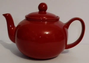 Vintage Dark Red Ceramic Teapot With Lid Unmarked 6 cup capacity - Picture 1 of 10