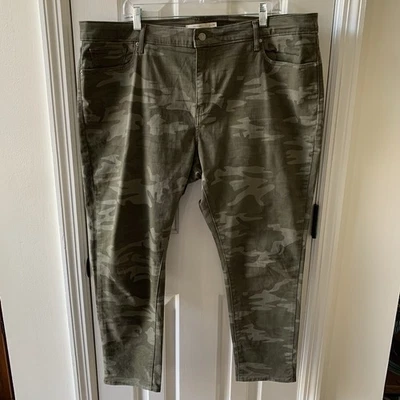 Pantalones de mezclilla Levis Plus 711 ajustados elásticos camuflados talla 22W para mujer Foto 1 de 4