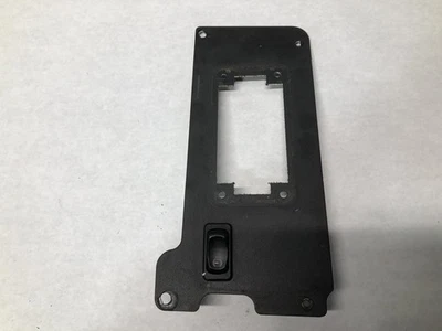 Panel de tablero Freightliner M2 106 SWITCH - Usado Foto 1 de 4