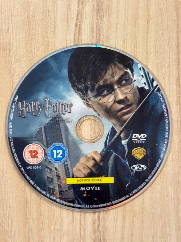 Harry Potter and the Deathly Hallows Part 1 DVD (Disc Only) REGION 2 LOCKED - Image 1 of 1