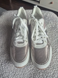 Super schöne Damen Sneaker der Marke Aldo in Weiß Gold Gr.39 - Bild 1 von 7