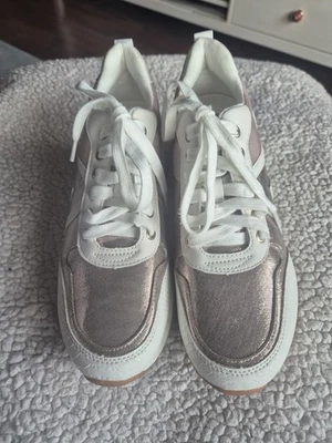 Super schöne Damen Sneaker der Marke Aldo in Weiß Gold Gr.39 - Bild 1 von 4