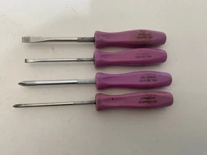 Snap On Tools Mini Screwdriver Set Pearl Pink Hard Handle 4pc Set Rare Colour - Picture 1 of 12