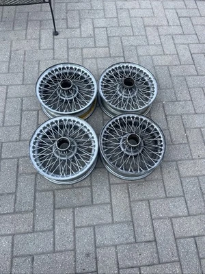 Vintage Set Of 4 Dayton Wire Wheels D461 14x5 Bead Lace Spline Drive 60 Spoke - Image 1 of 4