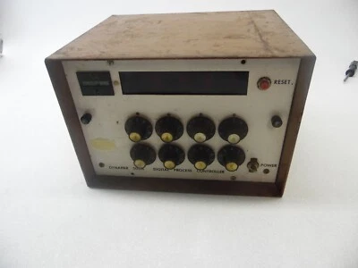 DYNAPAR DIGITAL PROCESS CONTROLLER 500H - Image 1 of 3