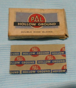 #D476. EMPTY PAL SAFETY RAZOR PACKET & WRAPPER - Picture 1 of 2