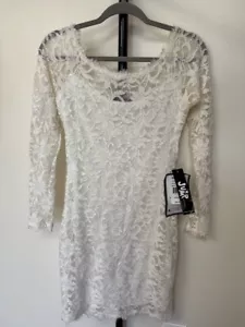 JUMP APPAREL by Wendye Chaitin White Bodycon Lace Dress - Petite Size: S - Picture 1 of 6