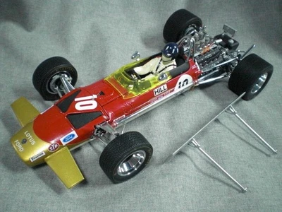 Exoto Grand Prix Classics 1 18 1968 Lotus Ford Type 49B 10 Model Car - Image 1 of 4