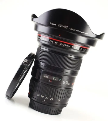 Canon EF  16-35mm F2.8 L USM Mark II Zoom Lens Refurbished + 12Month Guarantee. - Image 1 of 4