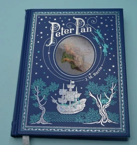 Peter Pan classic in blue hardback - Picture 1 of 5