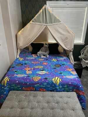 Vintage Tropical Fish Comforter by Springs - "The Reef" - Colorful Bedspread - Image 1 of 4