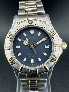 Orologio Seiko Scuba Uomo Quadrante Blu Data Bicolore 35mm Quarzo Subacqueo 7N35-6020 - Foto 1 di 12
