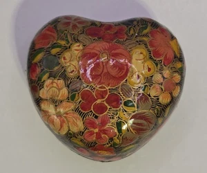 Vtg Hand Painted Heart Trinket Box w/ Red Pink Flowers Paper Mache 2.25” Kashmir - Picture 1 of 11