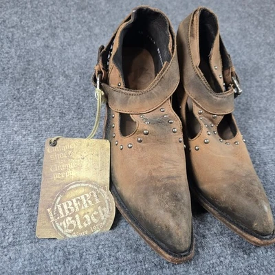 Botines Liberty negros para mujer marrón cuero envejecido con tachuelas estilo occidental Foto 1 de 4