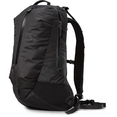 Mochila Arc'teryx Arro 22 - NUEVA CON ETIQUETAS - 7473 Negra Ligera Laptop Foto 1 de 4