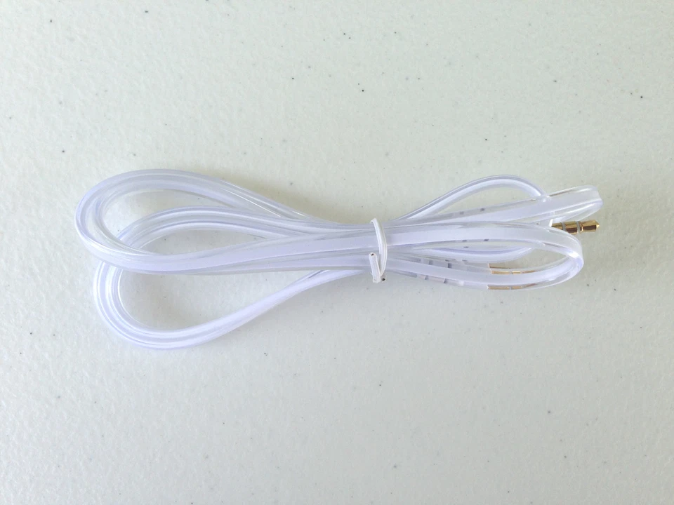 PLANO 3.5mm Audio Estéreo Auxiliar Macho Cable Jack PARA PC IPOD IPhone 4s 5c 6 Foto 1 de 4