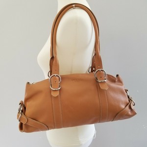 Las mejores ofertas en PRADA Baguette Exterior de Cuero Bolsas y bolsos  para Mujer | eBay