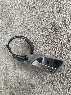 Manija de puerta delantera izquierda para Honda Odyssey 2011-2017 3,5 L V6 25SFBN Foto 1 de 4