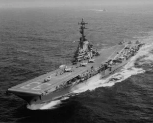 US Navy CV-33 USS Kearsarge 1946-1970 Photograph Print (8" x 10") - Picture 1 of 1