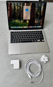 Apple MacBook Air 2025 13.6 inch 256GB SSD 16GB RAM M4 Silver - Immaculate! - Picture 1 of 8