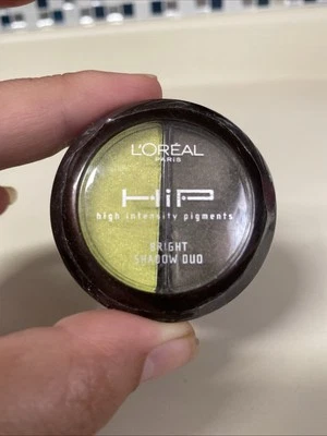 Loreal HIP High Intensity Pigments Bright Shadow Duo Riotous Bright Green - Image 1 of 3