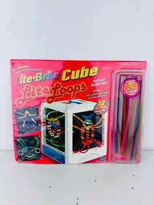 Neu Lite Brite Lite Schleifen Bild Nachfüllset 12 Bilder über 25 Heringe 2002 - Bild 1 von 1