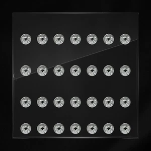 Incrustación de 28 para marco IKEA RIBBA 23x23 diseñada para minifiguras LEGO® - Imagen 1 de 4