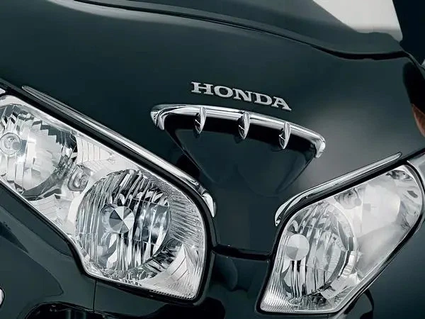 Carenado cromado Kuryakyn 7322 Cuchara Borde (ea) Honda GL1800 Gold Wing 01-07 Foto 1 de 1