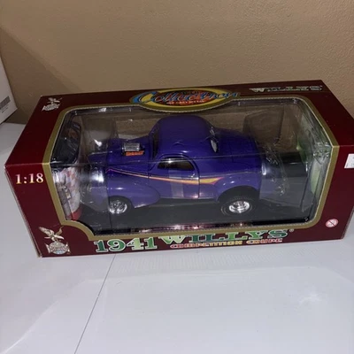 Road Signature '41 Willys Coupe Purple 1:18 Die Cast - Image 1 of 4