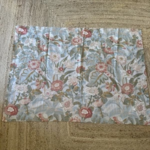 Colefax And Fowler Fabric Remnant Tapestry Flowers In Coral 124cm X 84cm - Picture 1 of 4