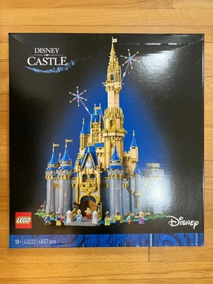 LEGO Disney: The Disney Castle (43222) - Image 1 of 2
