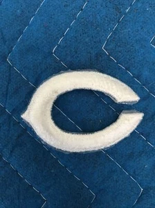 Cincinnati Reds Iron /Sew On 3.75”X3.5” Embroidered Patch - Picture 1 of 3