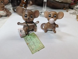 Vintage Josef Originals Mouse Village Figurine with Bubble Gum Mice Pair - Picture 1 of 4