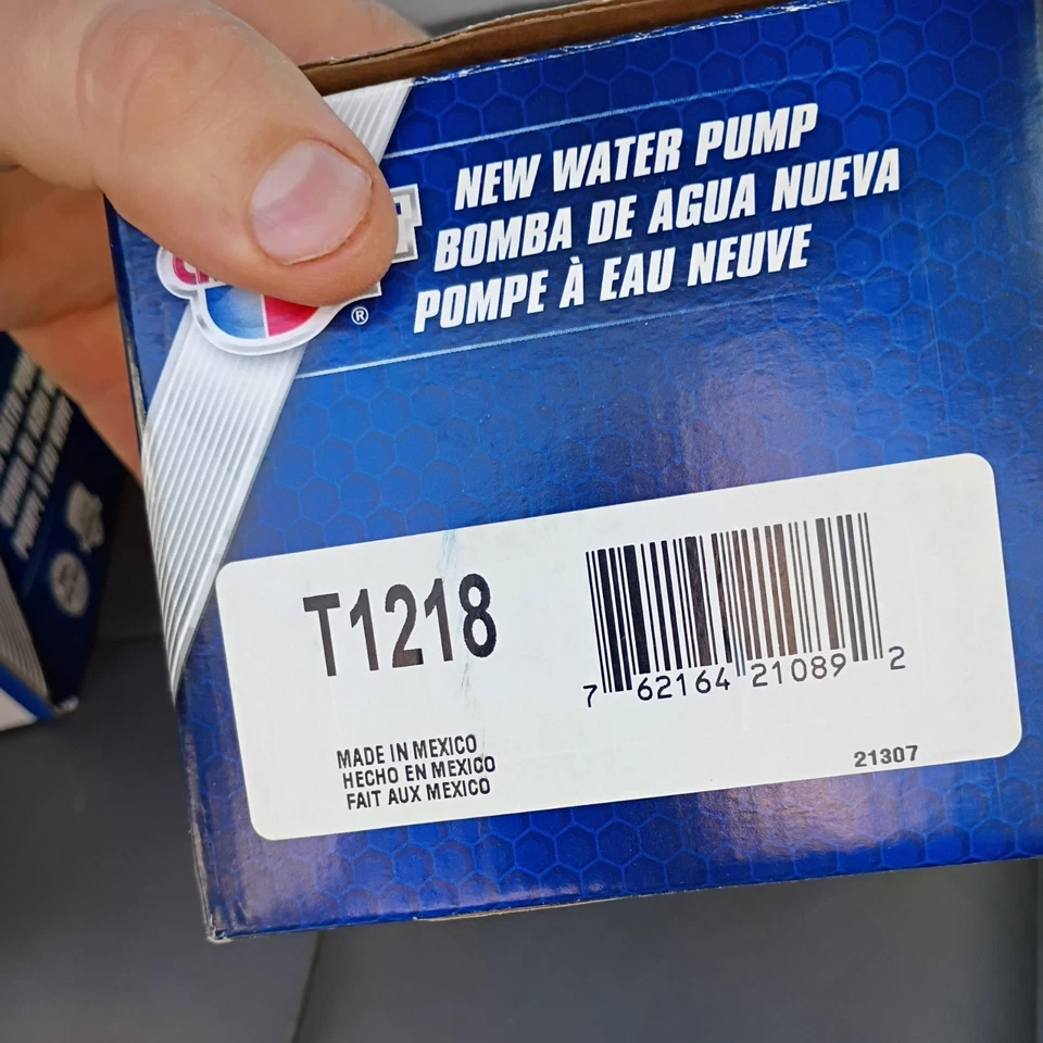 NOVA BOMBA DE ÁGUA CARQUEST T1218 GM Acdelco AveoG3 Astra Pontiac Chevrolet Saturn - Imagem 1 de 2